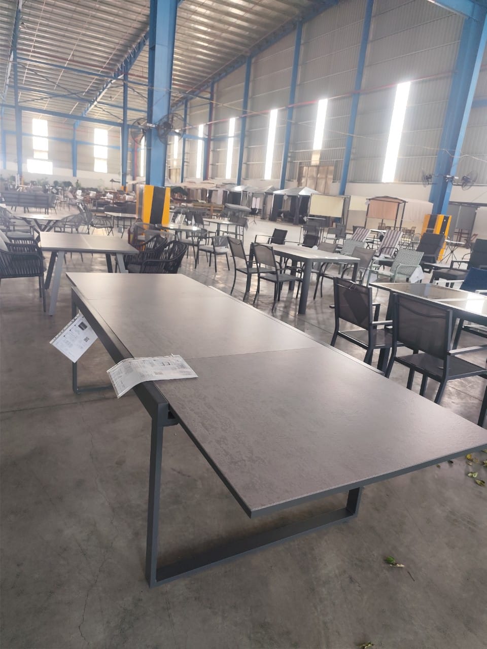 Bàn đơn mặt đá vân mờ B090 – Bàn làm việc & ăn tối hiện đại giá tốt Bàn đơn mặt đá vân mờ chân sắt sơn tĩnh điện hiện đại