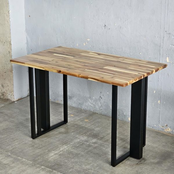 Bàn ăn 120x70cm gỗ tràm chân sắt hộp - hình 5