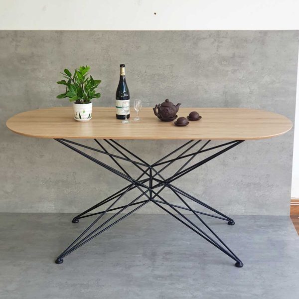 Bàn ăn hình oval 160x70cm chân sắt nghệ thuật - hình 4