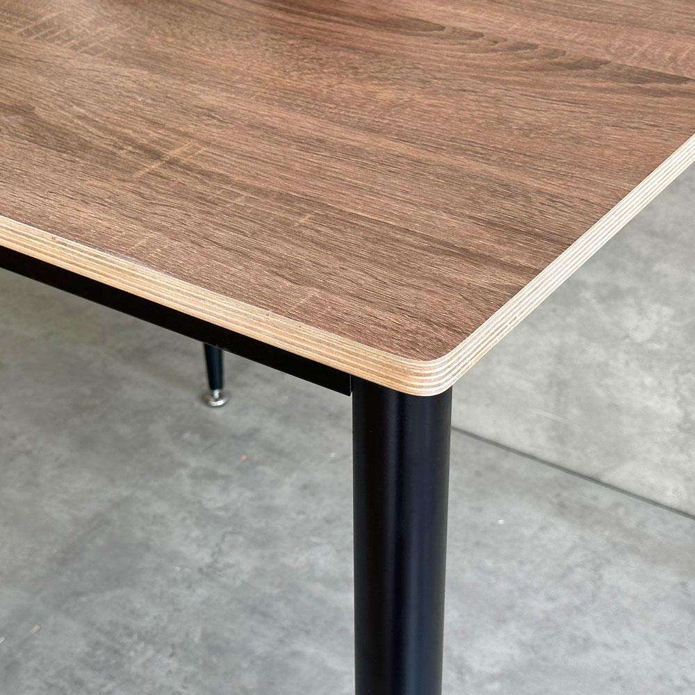 Bàn Ăn vuông 80cm gỗ Plywood chân sắt vuốt côn Bàn Ăn vuông 80cm gỗ Plywood chân sắt vuốt côn - hình 1