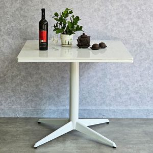 Bàn ăn vuông 85x85cm mặt đá chân sắt sơn tĩnh điện - hình 1