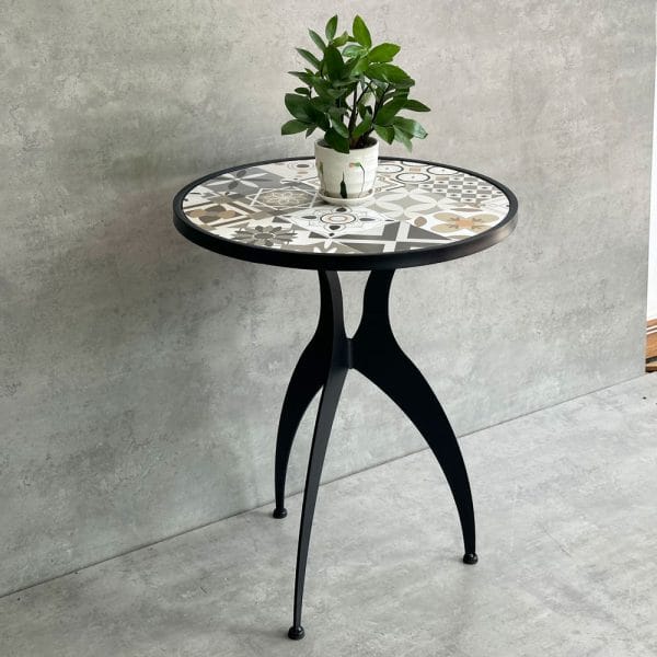 Bàn cafe tròn 60cm gạch men chân sắt nghệ thuật CFD68191 - hình 2