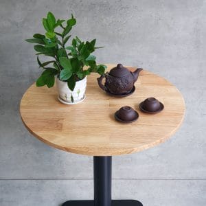Bàn cafe tròn 60cm gỗ cao su chân sắt đế vuông CFD68077 - hình 1
