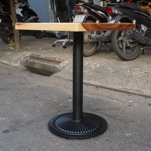 Bàn Cafe vuông 60cm me tây dày 5cm chân sắt - hình 1