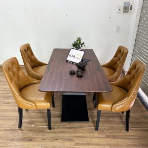 Bộ Bàn Ăn Gỗ Tràm Và 4 Ghế Da Lưng Cao - hình 1