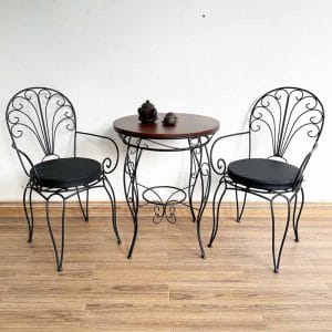 Bộ bàn tròn và 2 ghế sắt hoa văn C - hình 2