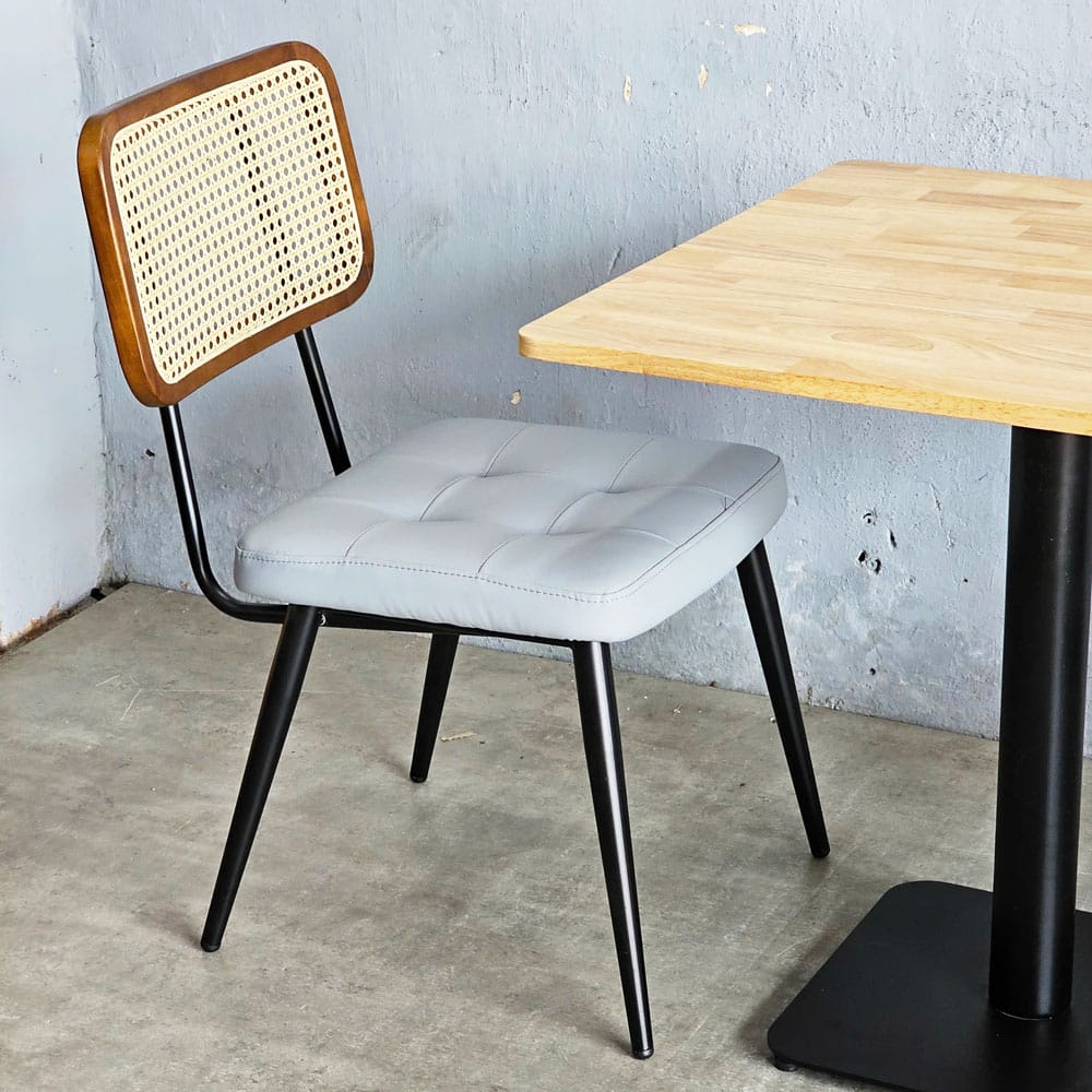 Combo bàn cafe vuông và 2 ghế lựa lưng C Combo bàn cafe vuông và 2 ghế lựa lưng C - hình 1