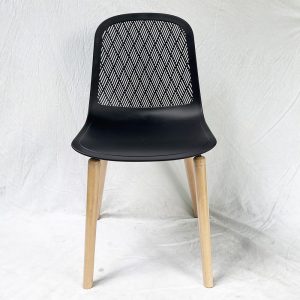 Ghế cafe lưng nhựa chân gỗ - hình 1