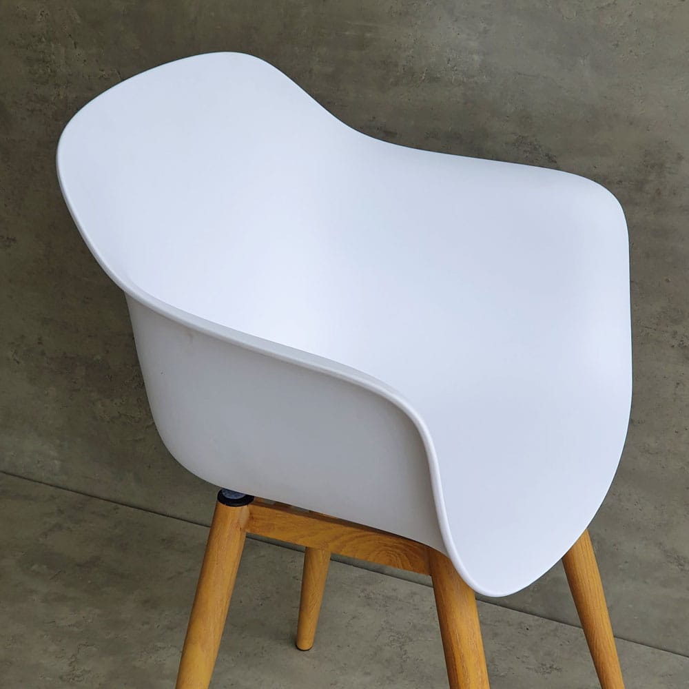 Ghế Eames nhựa đúc chân sắt sơn giả gỗ Ghế Eames nhựa đúc chân sắt sơn giả gỗ - hình 1