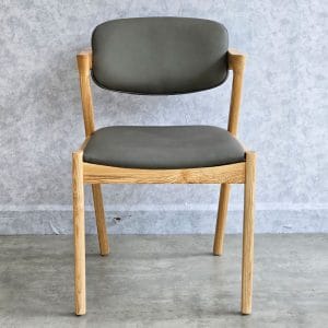 Ghế KAI khung gỗ Ash bọc nệm da PU - hình 1