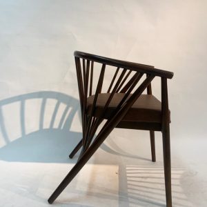 Ghế khung gỗ nệm simili - hình 1