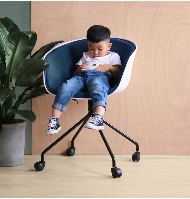 Ghế nhựa di động lót nệm vải bố chân sắt GAK-FUG Ghế nhựa di động lót nệm vải bố chân sắt GAK-FUG - hình 4