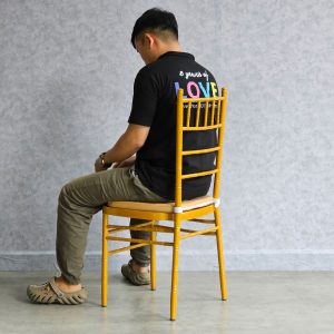 Ghế sắt Chiavari (Chivas) gân đốt trúc sơn tĩnh điện - hình 1