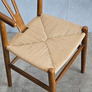 Ghế Wishbon đan dây gỗ cao su - hình 1