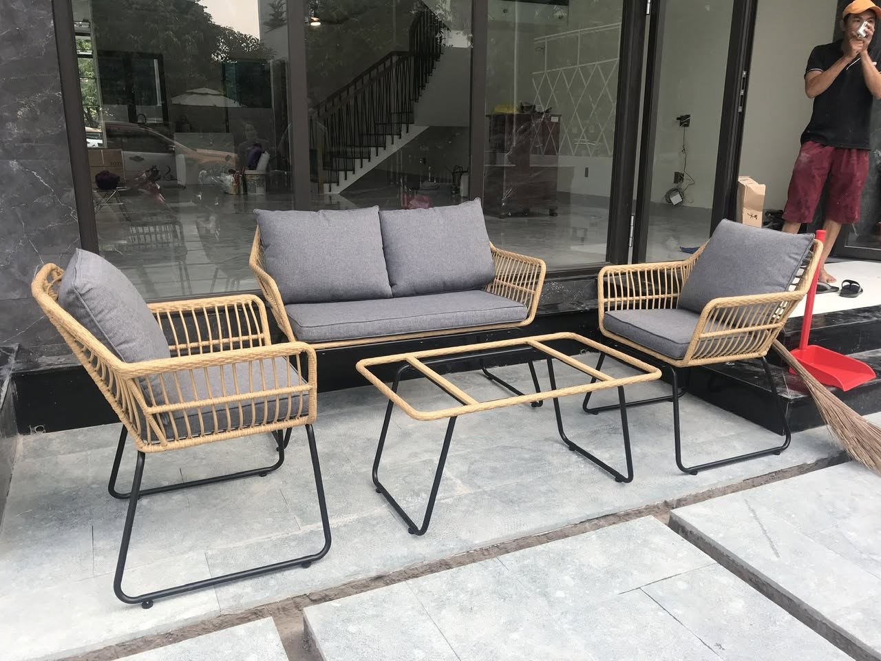 Setup quán cafe trọn gói: Chi phí bàn ghế theo số chỗ ngồi chuẩn 2024 setup quán cafe trọn gói với bàn ghế sân vườn